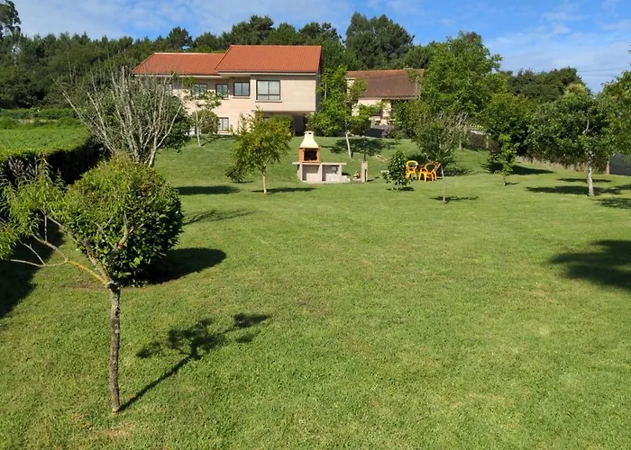 Mariarosa Sol * Noalla (Pontevedra)